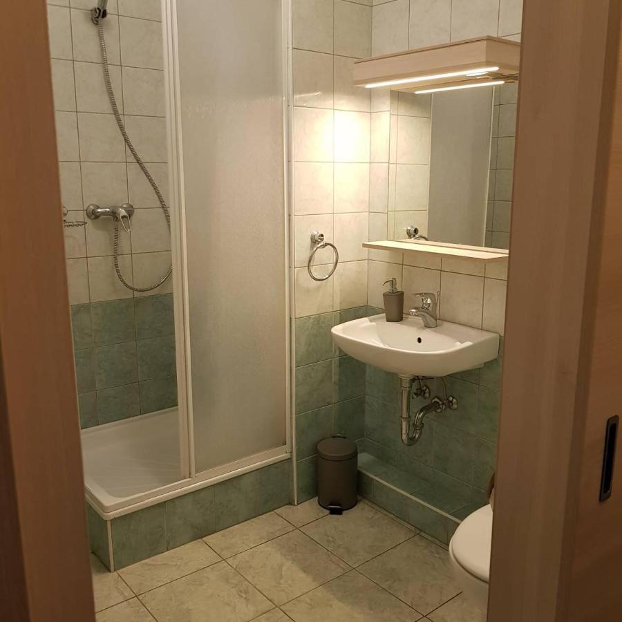 Grantek Ueduelohaz Otel Balatonlelle Dış mekan fotoğraf
