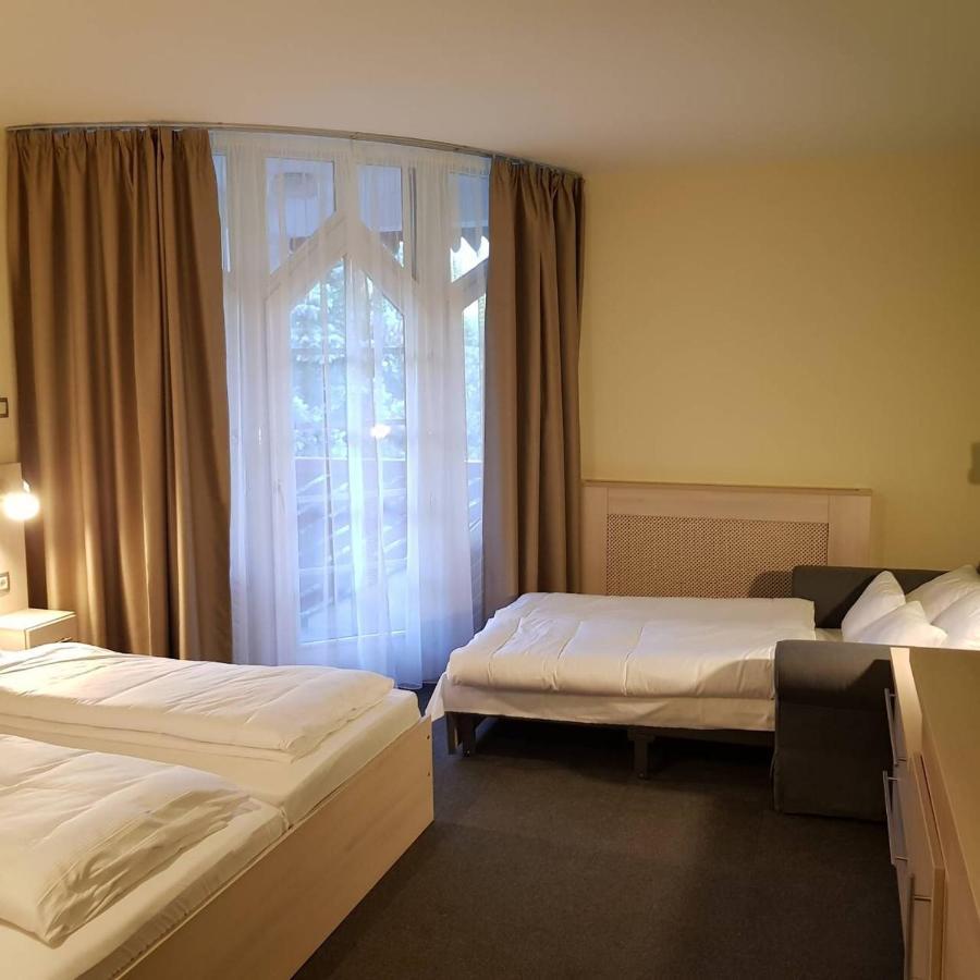 Grantek Ueduelohaz Otel Balatonlelle Dış mekan fotoğraf
