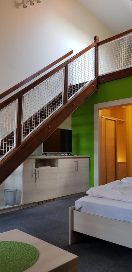 Grantek Ueduelohaz Otel Balatonlelle Dış mekan fotoğraf